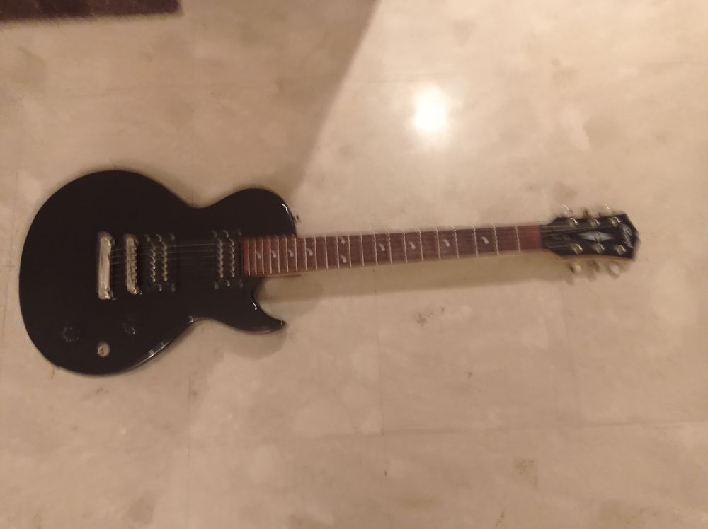 les paul Cort + vox stomplab 2g Instruments de musique