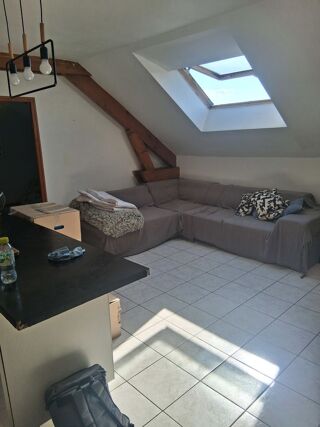  Appartement � louer 5 pi�ces 50 m� Drumettaz-clarafond