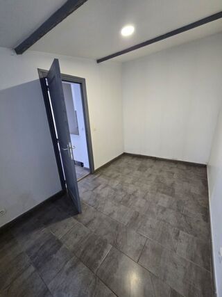  Appartement à louer 2 pièces 26 m²