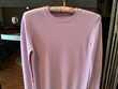Pull 100% CACHEMIRE. &quot;UNIQLO&quot;. (T. 38) Vtements