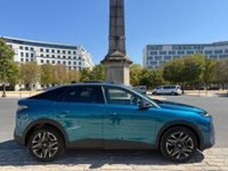 3008 PEUGEOT III 1.2 HYBRID 136 ALLURE E-DCS6 2024 occasion 75015 Paris