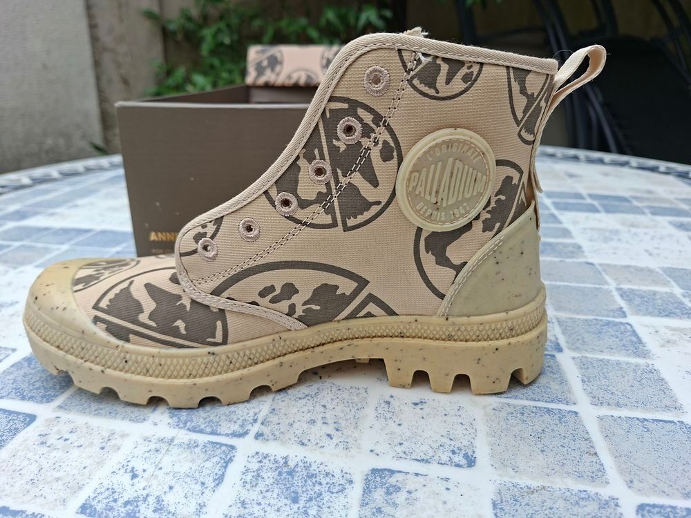 Chaussures montantes Palladium Chaussures
