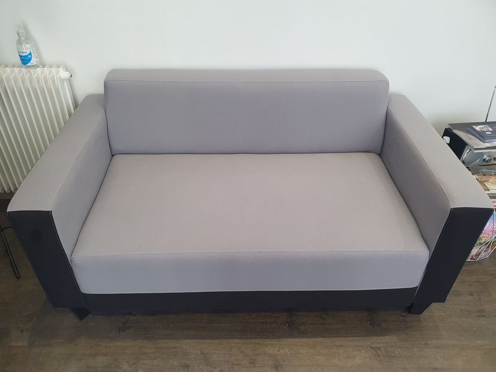 BANQUETTE PEU SERVIE Meubles