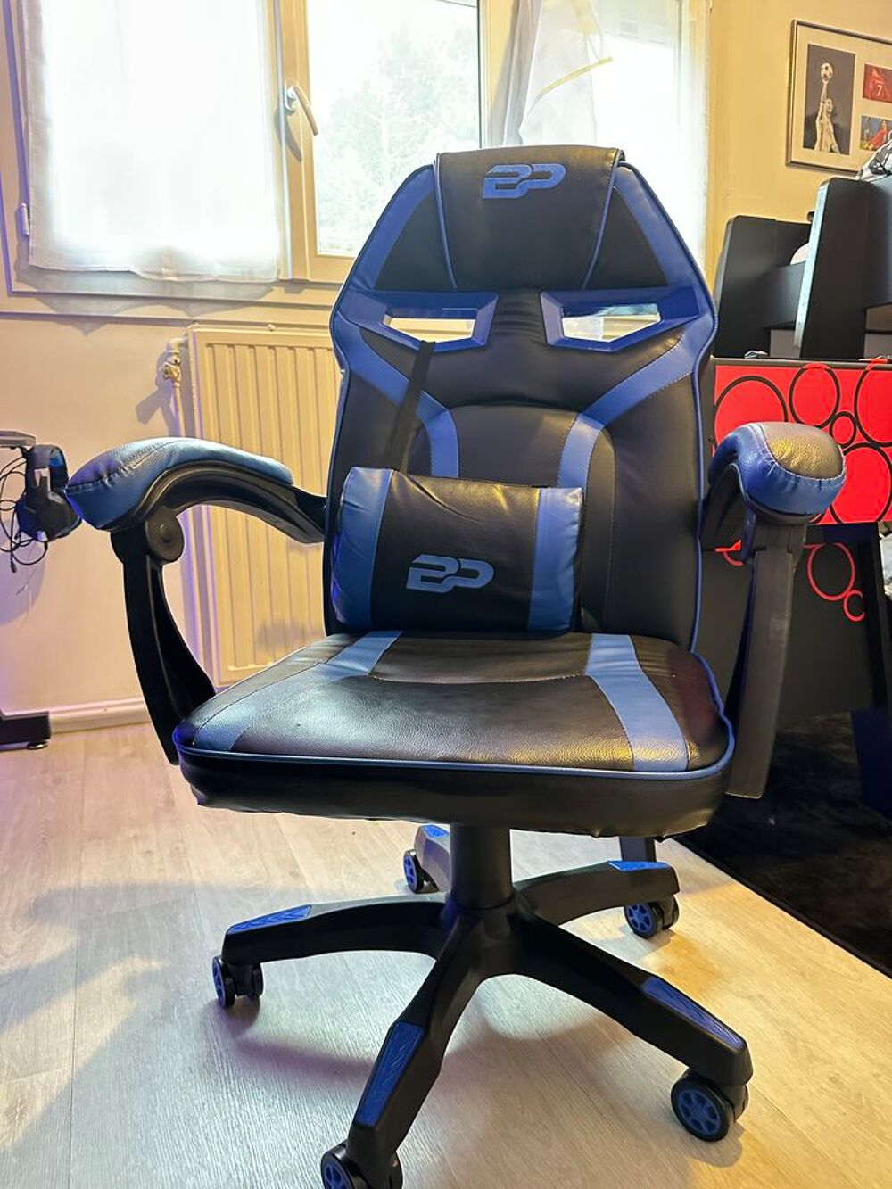 Bureau et chaise gamer Meubles