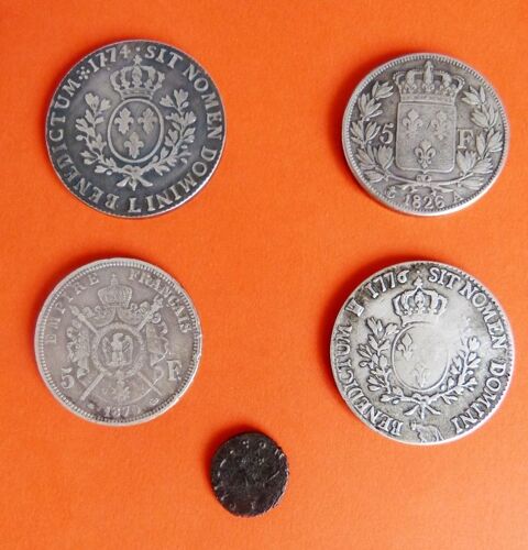 COFFRET MONNAIES FRANCAISE DONT ECUS ROYAUX - ANT 495 Raismes (59)