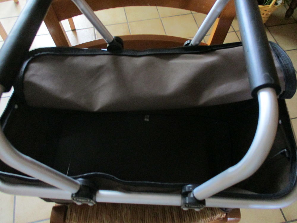 sac &agrave; courses marron pliable dessus fermeture &eacute;clair Maroquinerie