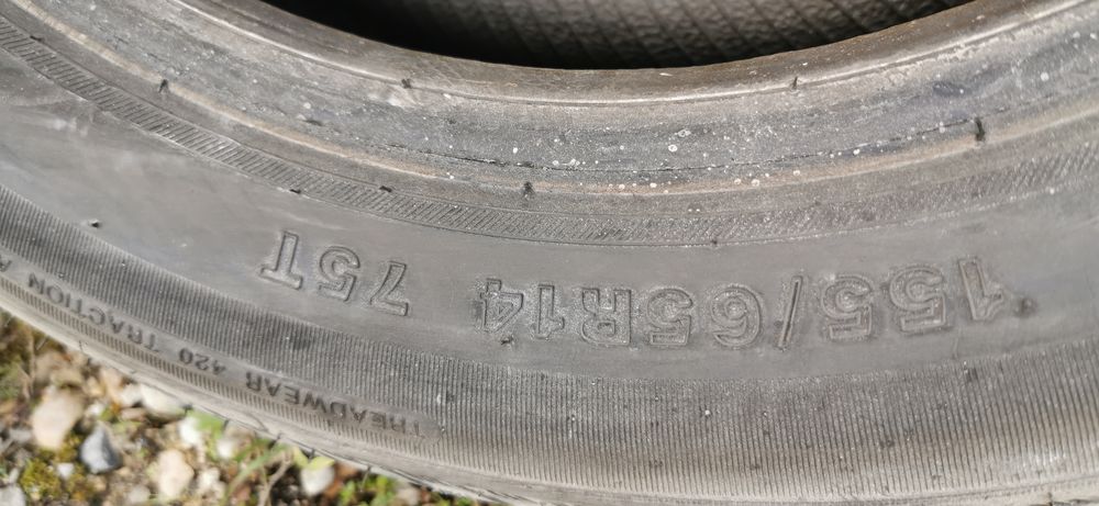 Pneus d'occasion 155/65 R14 75T Bricolage