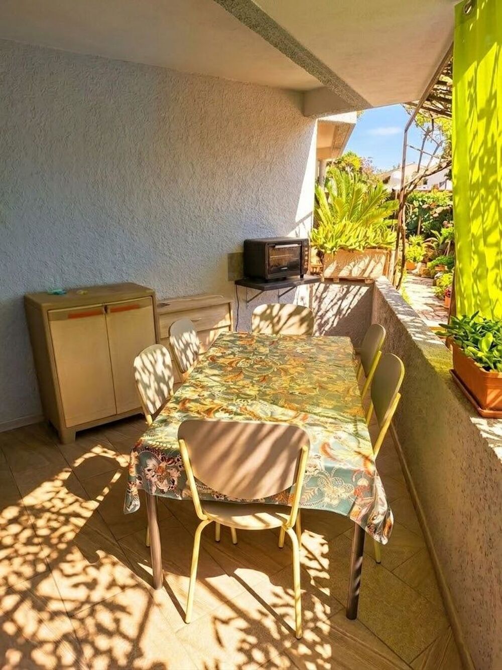   Bel Appartement en Résidence, Piscine et 300 m. de la mer. Languedoc-Roussillon, St Cyprien Plage (66750)