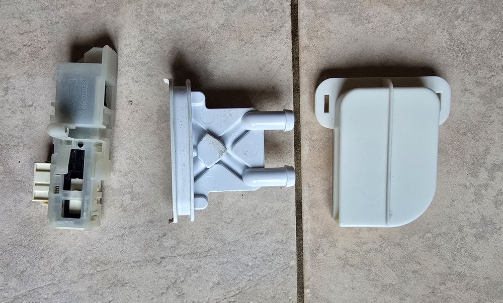 Pi&egrave;ces d&eacute;tach&eacute;es pour lave-linge Haier/Candy/Hoover Electroménager