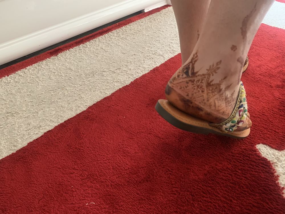 sandales perles et Broderies taille 37 Neuves sans &eacute;tiquette Chaussures