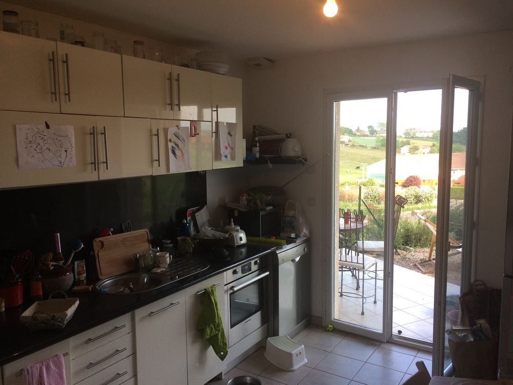 Location Villa 69620 Le bois d'oingt VILLA de 2007 148m2 hab+123m2 sous sol Le bois-d'oingt