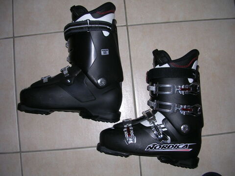 CHAUSSURES DE SKI 110 Decazeville (12)