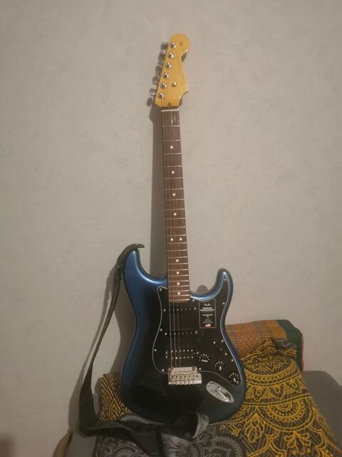 Fender stratocaster darknight american pro 2 1500 Chamoux-sur-Gelon (73)