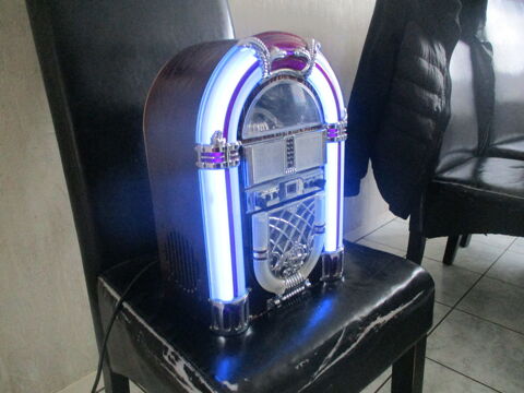 Mini jukebox 80 Saint-Cyr-sur-Menthon (01)