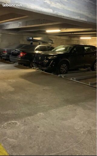  Parking / Garage  vendre 12 m