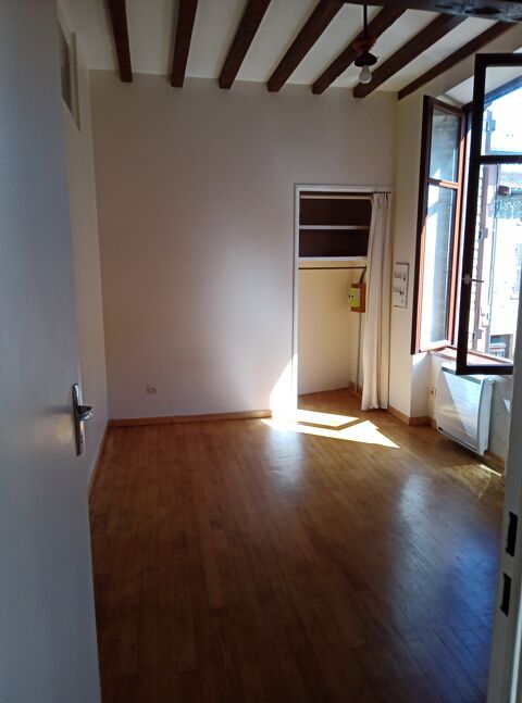   F3 60m2 a Sain Bel Appartement - 4 pi�ce(s) - 60 m�