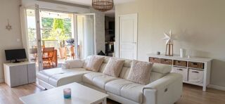 Appartement 5 pièces 102 m² · à Saint-Priest · 102 m² · 340 000 €