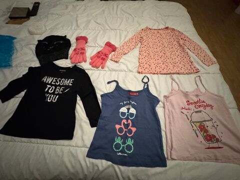 Ensemble vêtement fille taille 4 ans 15 Cambremer (14)
