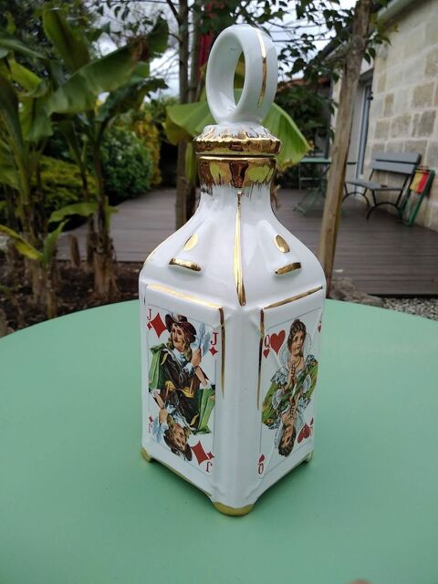 BOUTEILLE D�CORATIVE  30 Ambar�s-et-Lagrave (33)