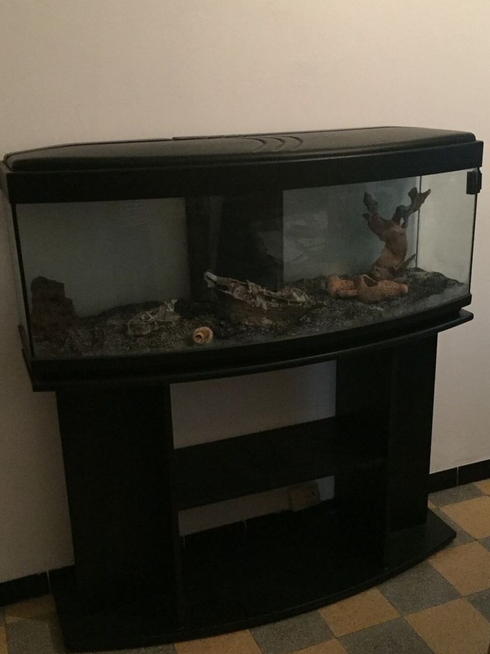 Aquarium Noir Meubles