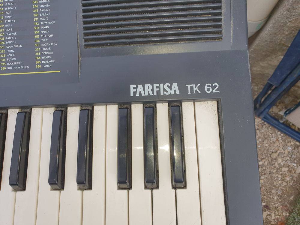 Synth&eacute;tiseur FARFISA TK62 Instruments de musique