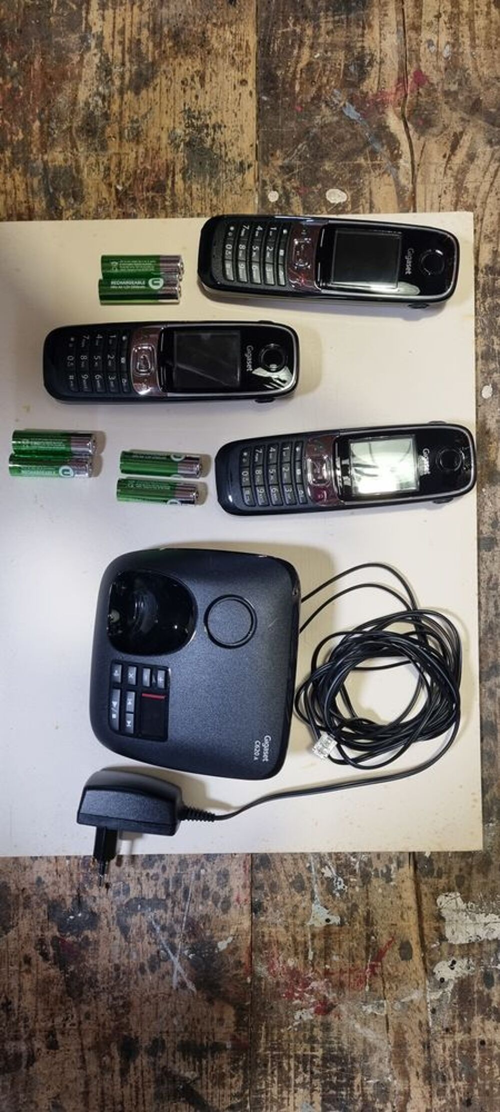 Lot t&eacute;l&eacute;phones sans fil Siemens Gigaset avec r&eacute;pondeur Téléphones et tablettes
