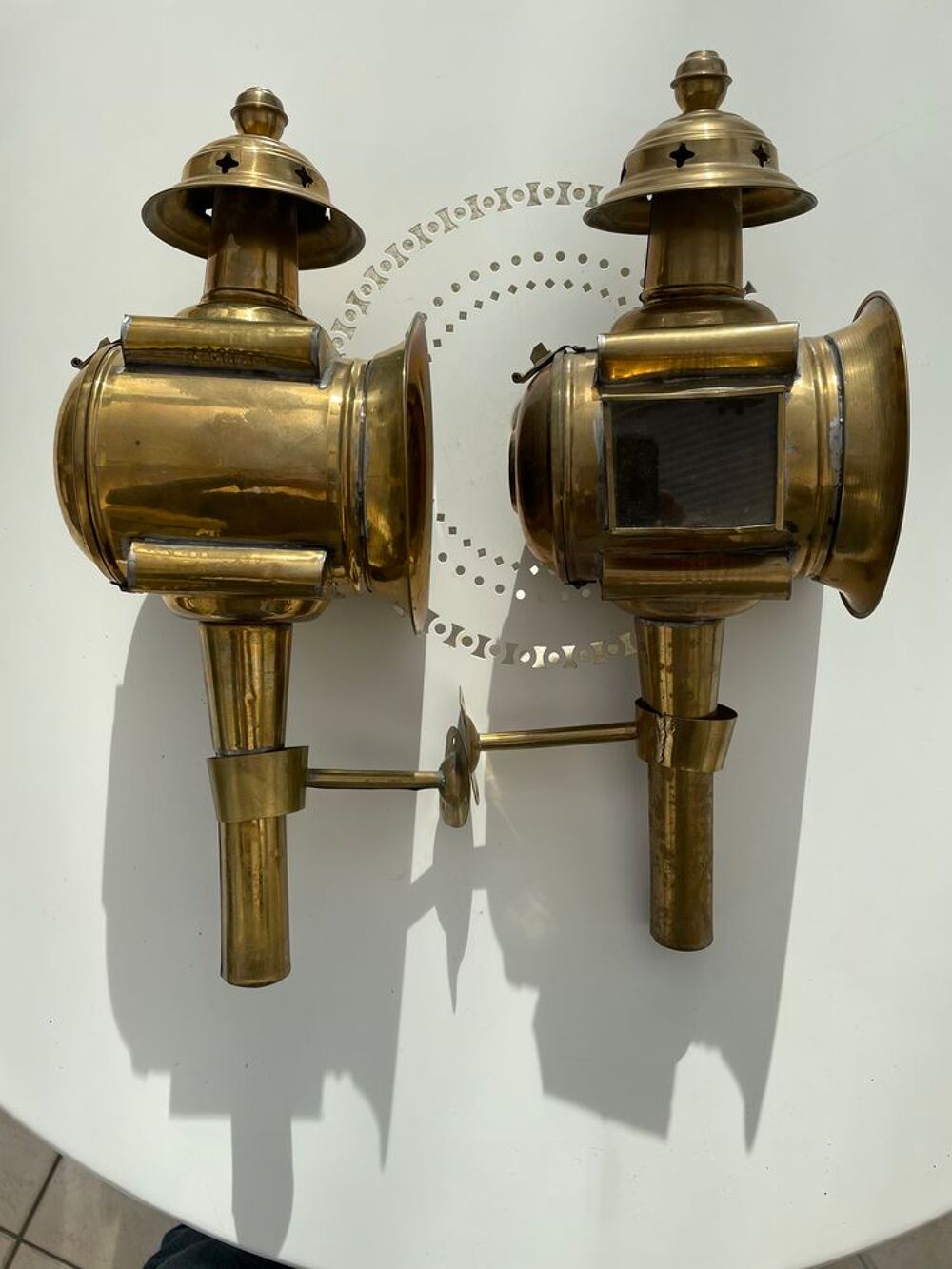 Lot de 2 lampes de cal&egrave;che en cuivre Décoration