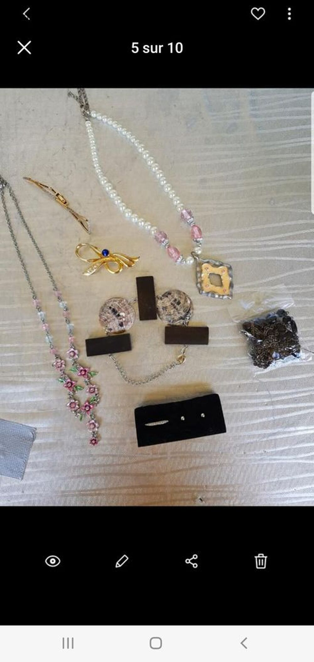 bijoux au choix 4 euros pi&egrave;ce Bijoux et montres