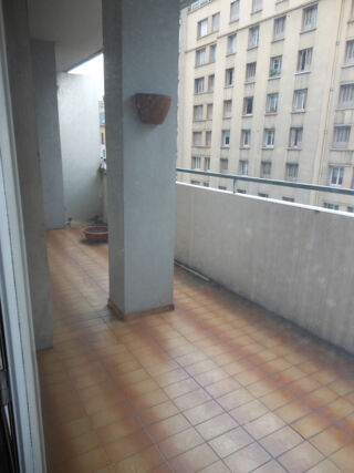  Appartement à louer 1 pièce 27 m²