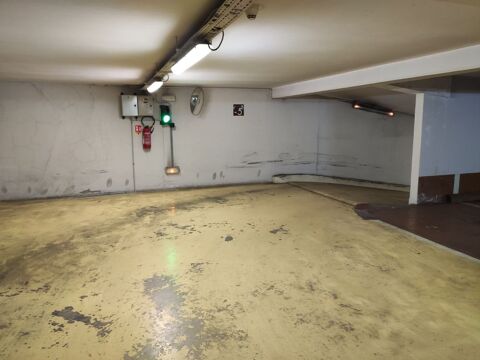  Parking / Garage � louer 12 m�