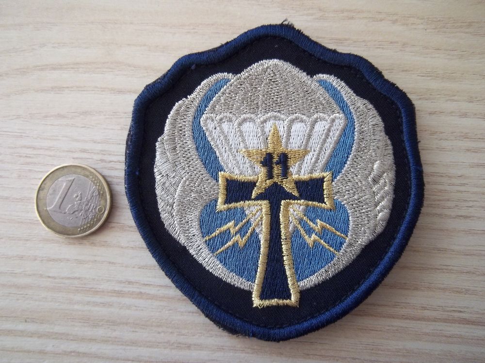 &eacute;cusson 11&egrave;me compagnie de commandement parachutiste 