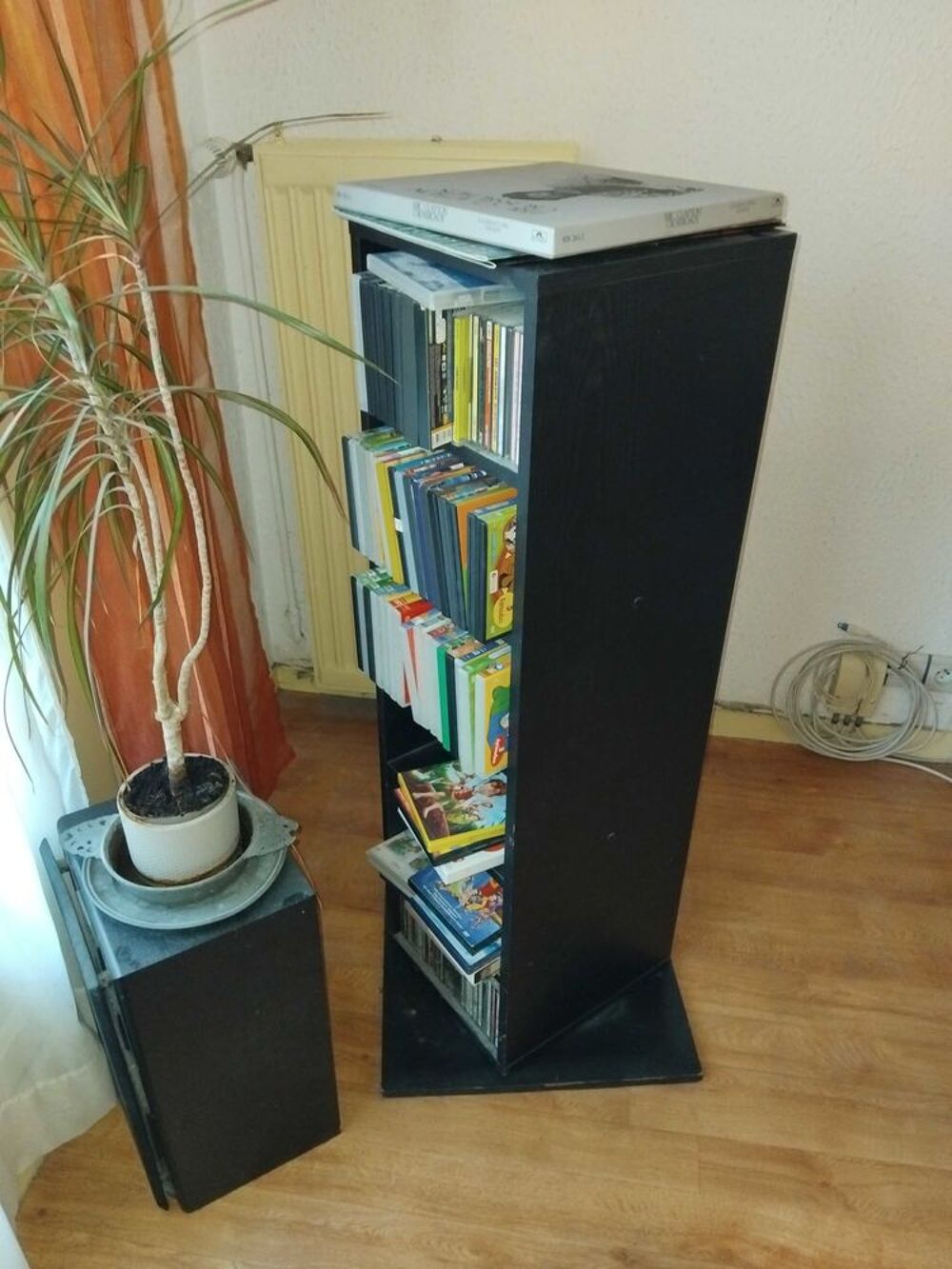 Range CD/DVD pivotante Meubles