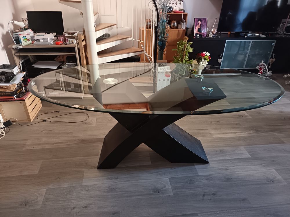 Table de salle &agrave; manger + chaises + bahut bas + miroir Meubles