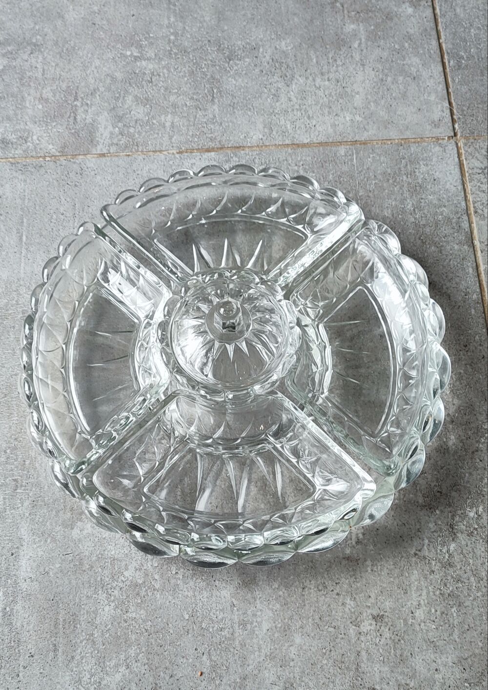 Grand serviteur de table en verre &eacute;pais bull&eacute; 