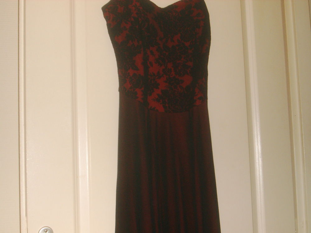 robe de soir&eacute;e Vêtements