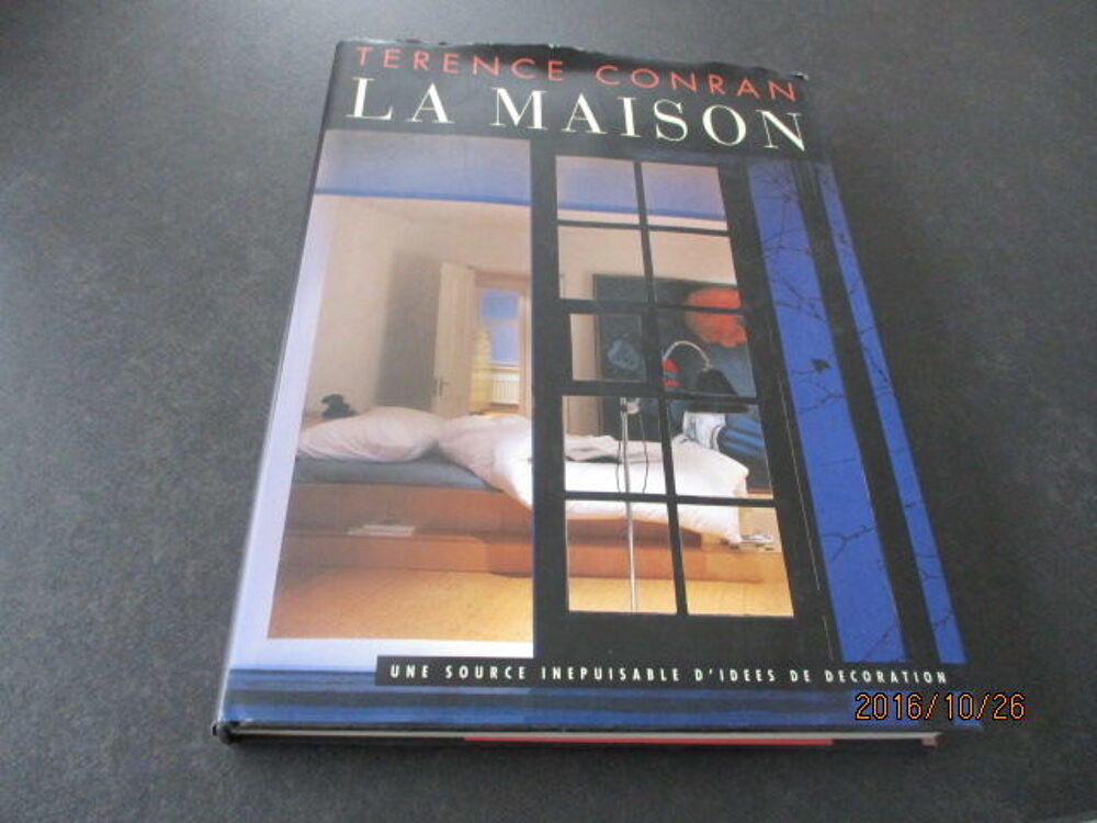 LA MAISON Livres et BD