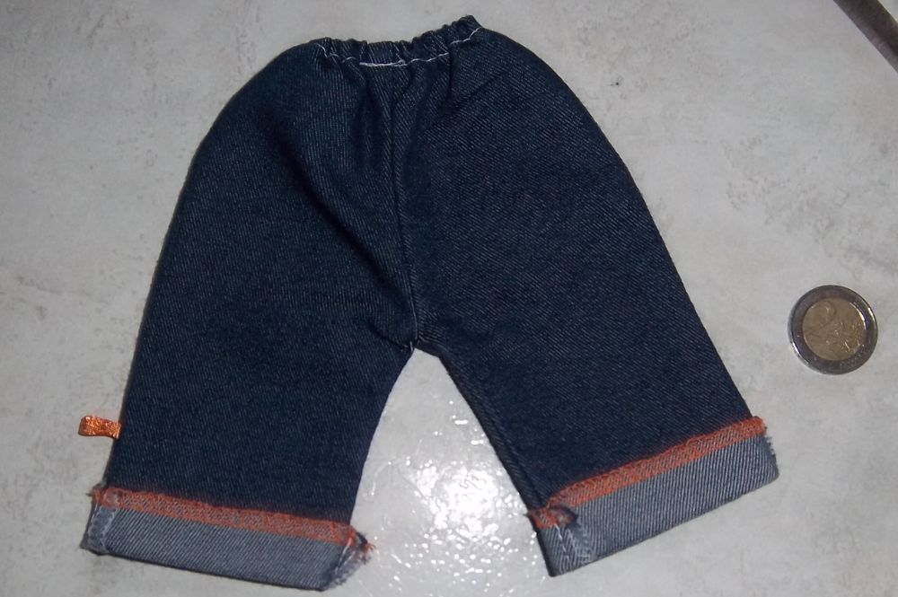 Pantalon jean poup&eacute;e Jeux / jouets