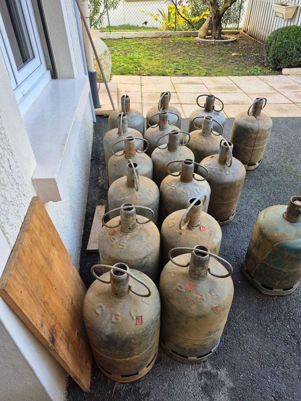 bouteille de gaz, pleine toute neuf Bricolage