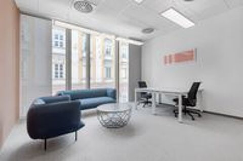   De magnifiques bureaux sur mesure pour 3 personnes à Paris, Spaces Etoile  