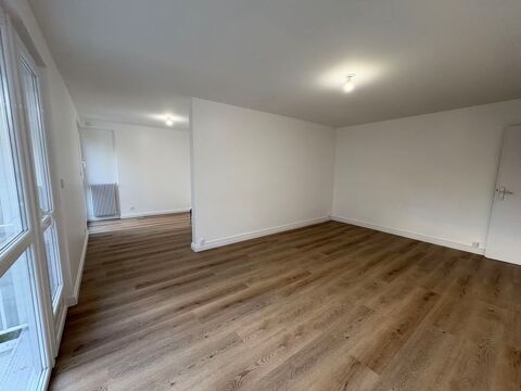  Appartement  louer 5 pices 74 m La rochelle