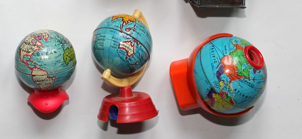 Taille-crayons anciens Globe terrestre 