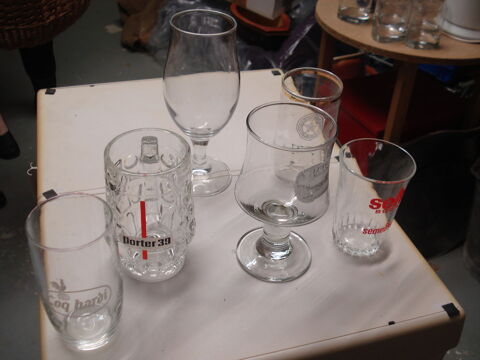 6 verres VINTAGE pour collectionneur ou autre 0 Mérignies (59)