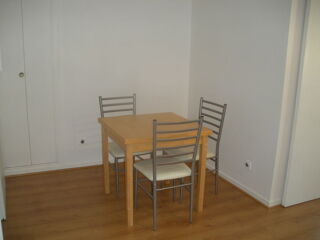  Appartement à louer 1 pièce 30 m²