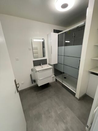  Appartement � louer 3/4 pi�ces 74 m�