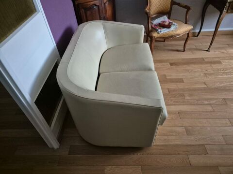CANAP CUIR 350 Montreuil (93)