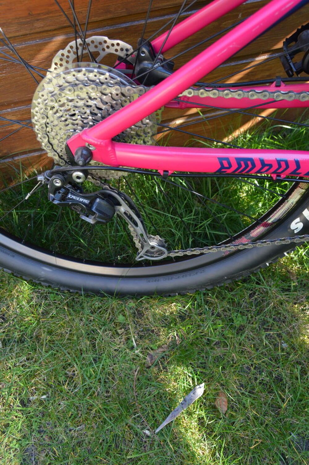 v&eacute;lo VTT giant 27.5 Vélos