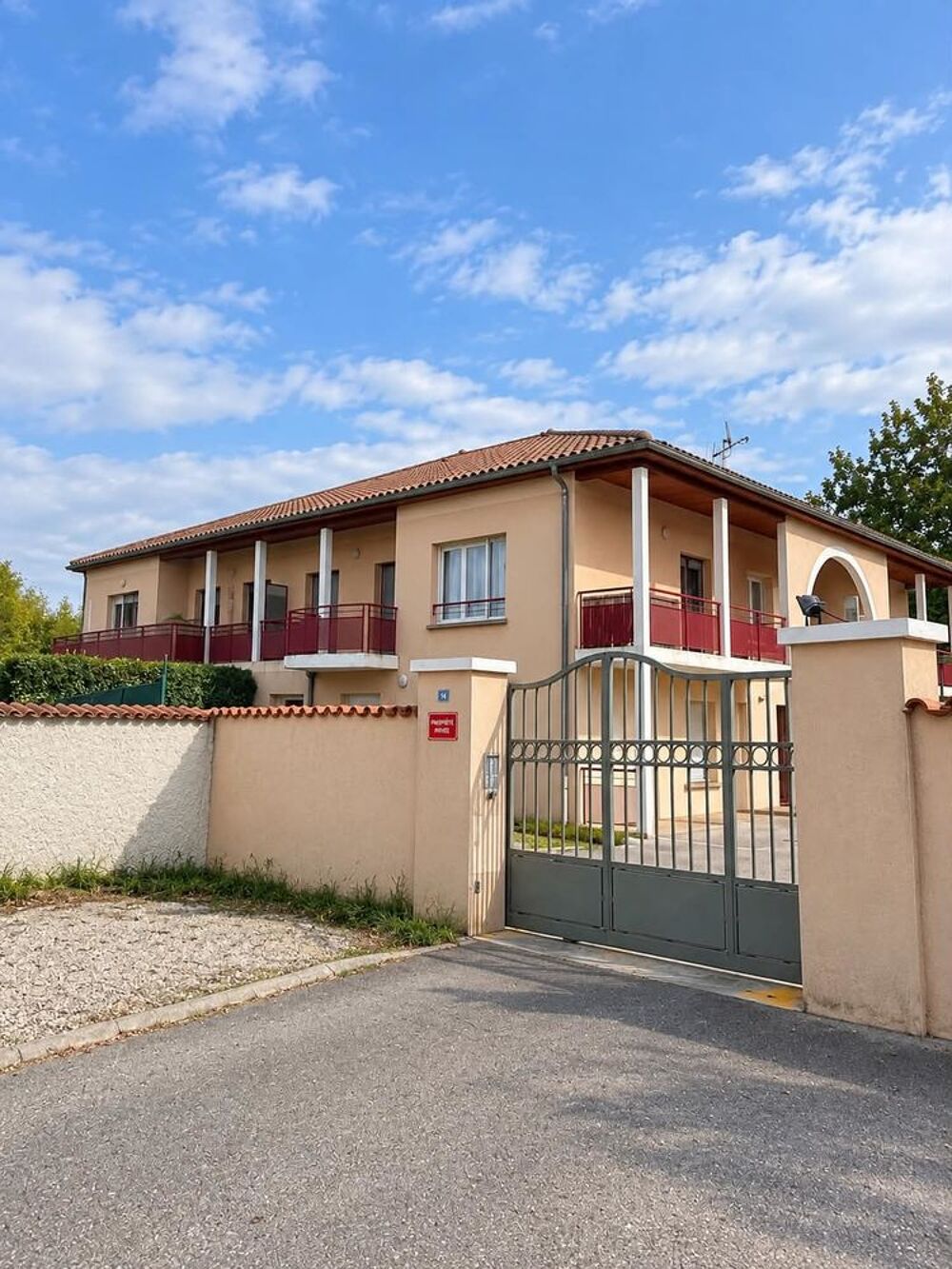 Vente Appartement appartement T3 75m2 sur la commune de janneyrias Janneyrias