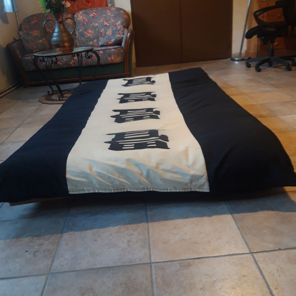 FUTON plus COUETTE Meubles