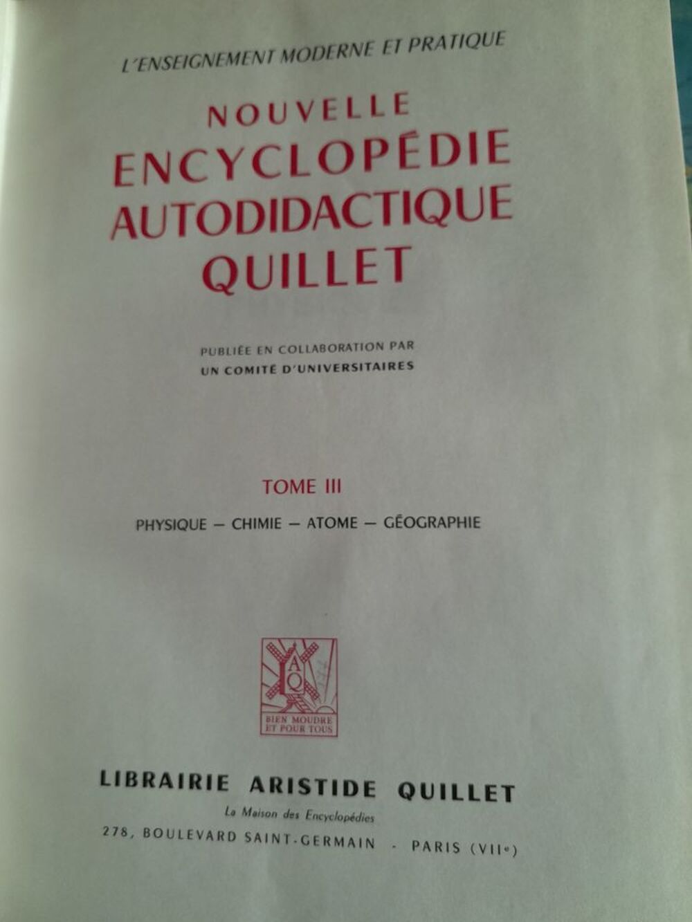 Lot Encyclop&eacute;dies autodidactiques Livres et BD