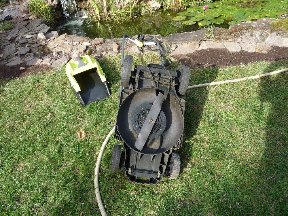 TONDEUSE ELECTRIQUE RYOBI Jardin